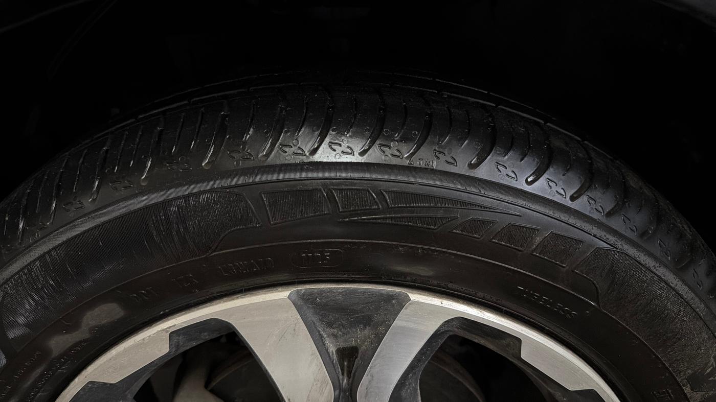2018 Honda WR-V 1.2L I-VTEC VX MT, Petrol, Manual, 50,979 km, Left Front Tyre Tread
