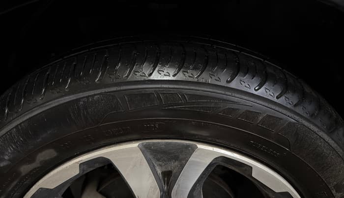 2018 Honda WR-V 1.2L I-VTEC VX MT, Petrol, Manual, 50,979 km, Left Front Tyre Tread