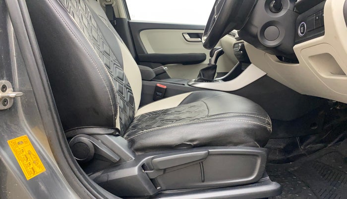 2023 Tata ALTROZ XZA + SUNROOF, Petrol, Automatic, 37,338 km, Driver Side Adjustment Panel