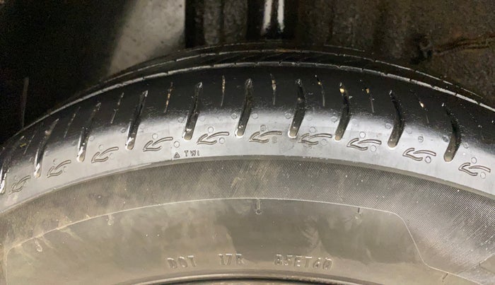 2023 Tata ALTROZ XZA + SUNROOF, Petrol, Automatic, 37,338 km, Right Rear Tyre Tread