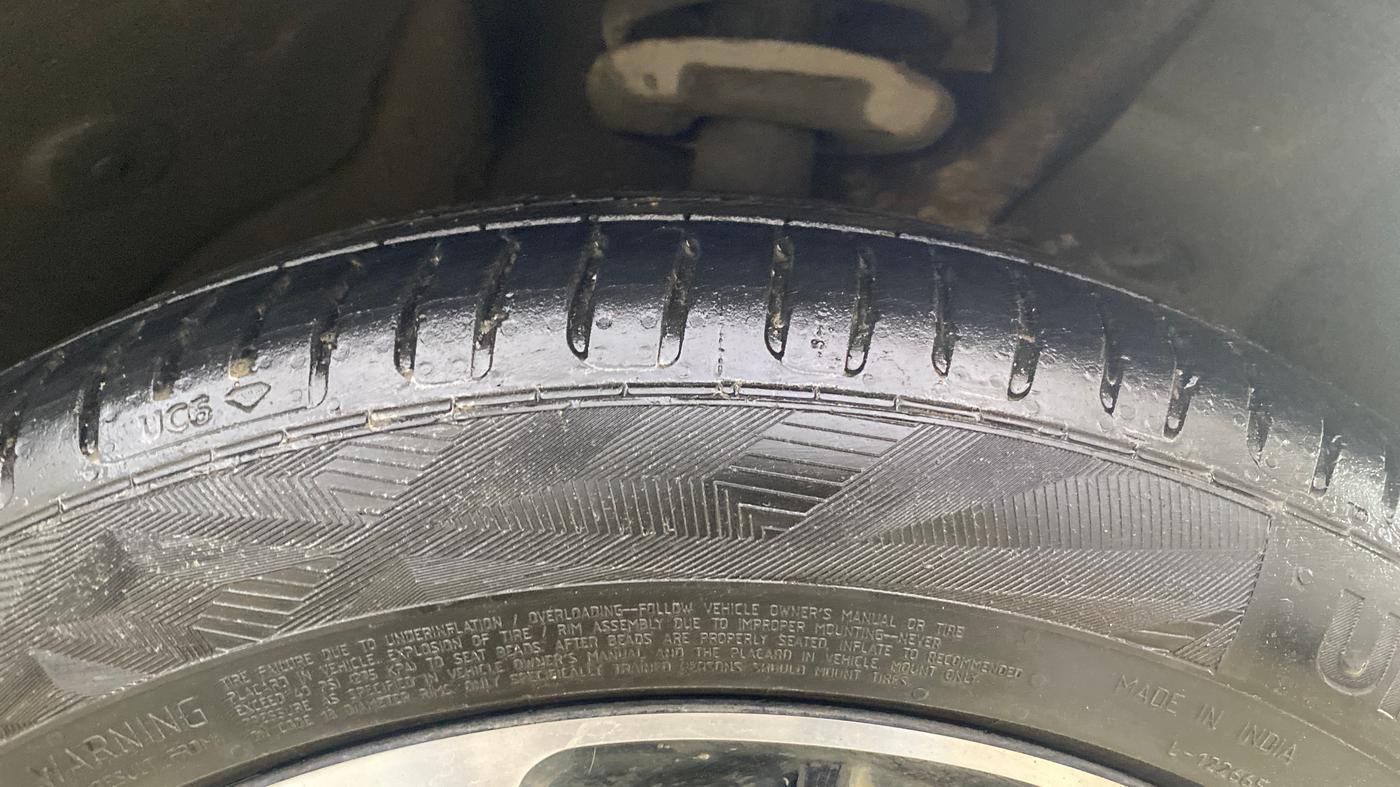 2021 MG HECTOR SHARP 1.5 PETROL CVT, Petrol, Automatic, 74,642 km, Right Front Tyre Tread
