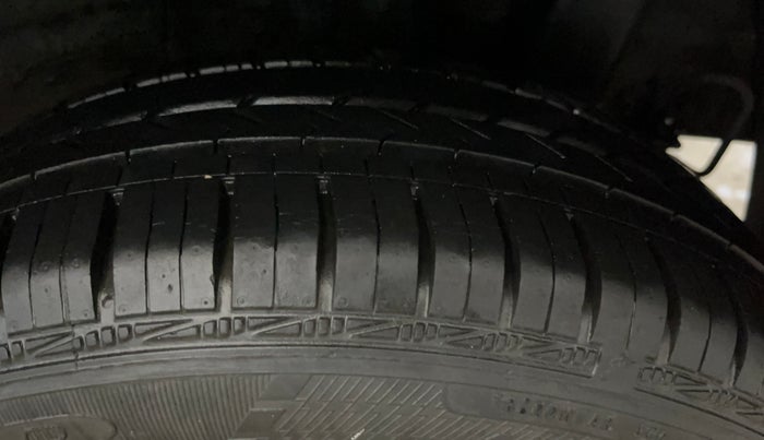 2019 Hyundai Grand i10 SPORTZ 1.2 KAPPA VTVT, Petrol, Manual, 6,852 km, Left Rear Tyre Tread