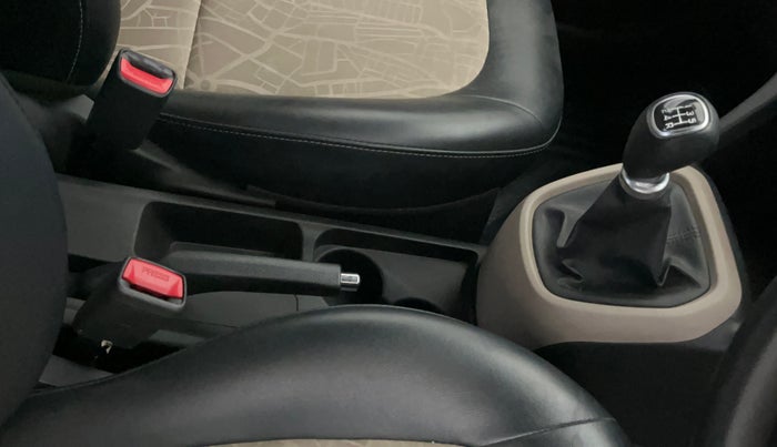 2019 Hyundai Grand i10 SPORTZ 1.2 KAPPA VTVT, Petrol, Manual, 6,852 km, Gear Lever