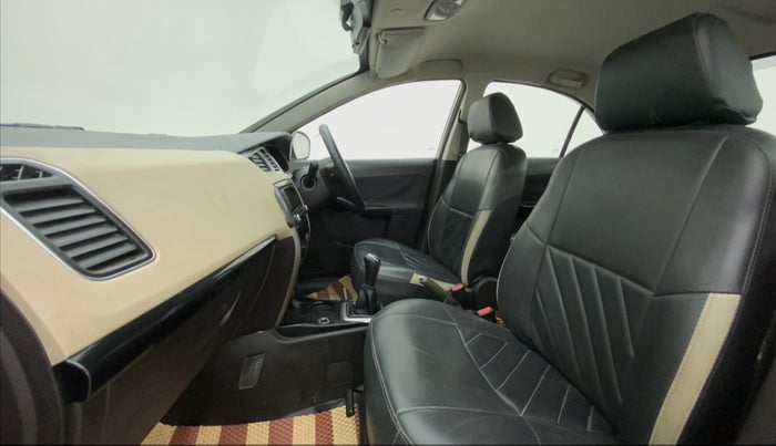 2014 Tata Zest XM RT, Petrol, Manual, 47,710 km, Right Side Front Door Cabin