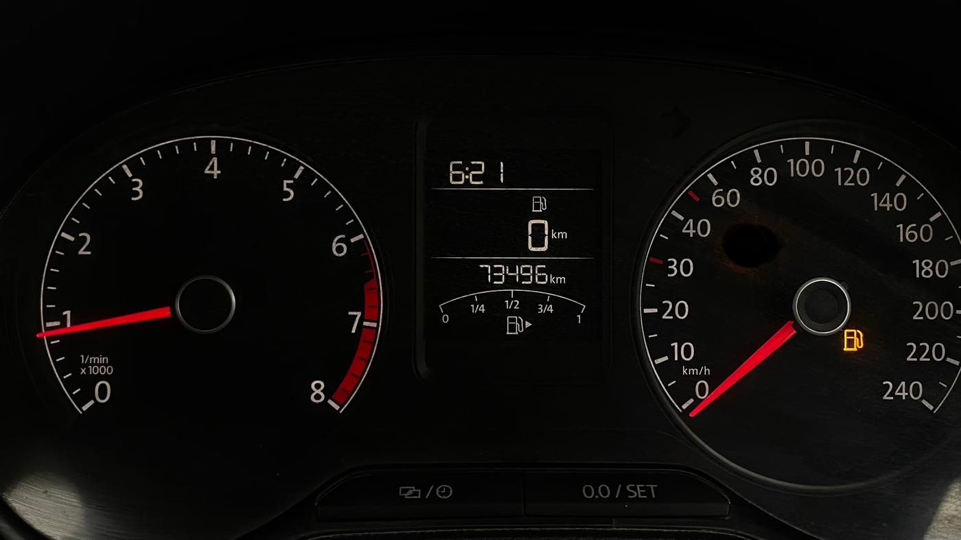 2016 Volkswagen Polo COMFORTLINE 1.2L, Petrol, Manual, 73,591 km, Odometer Image