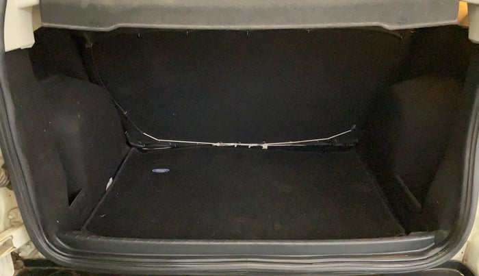 2020 Ford Ecosport TITANIUM 1.5L DIESEL, Diesel, Manual, 1,44,257 km, Boot Inside