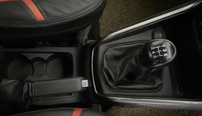 2020 Ford Ecosport TITANIUM 1.5L DIESEL, Diesel, Manual, 1,44,257 km, Gear Lever