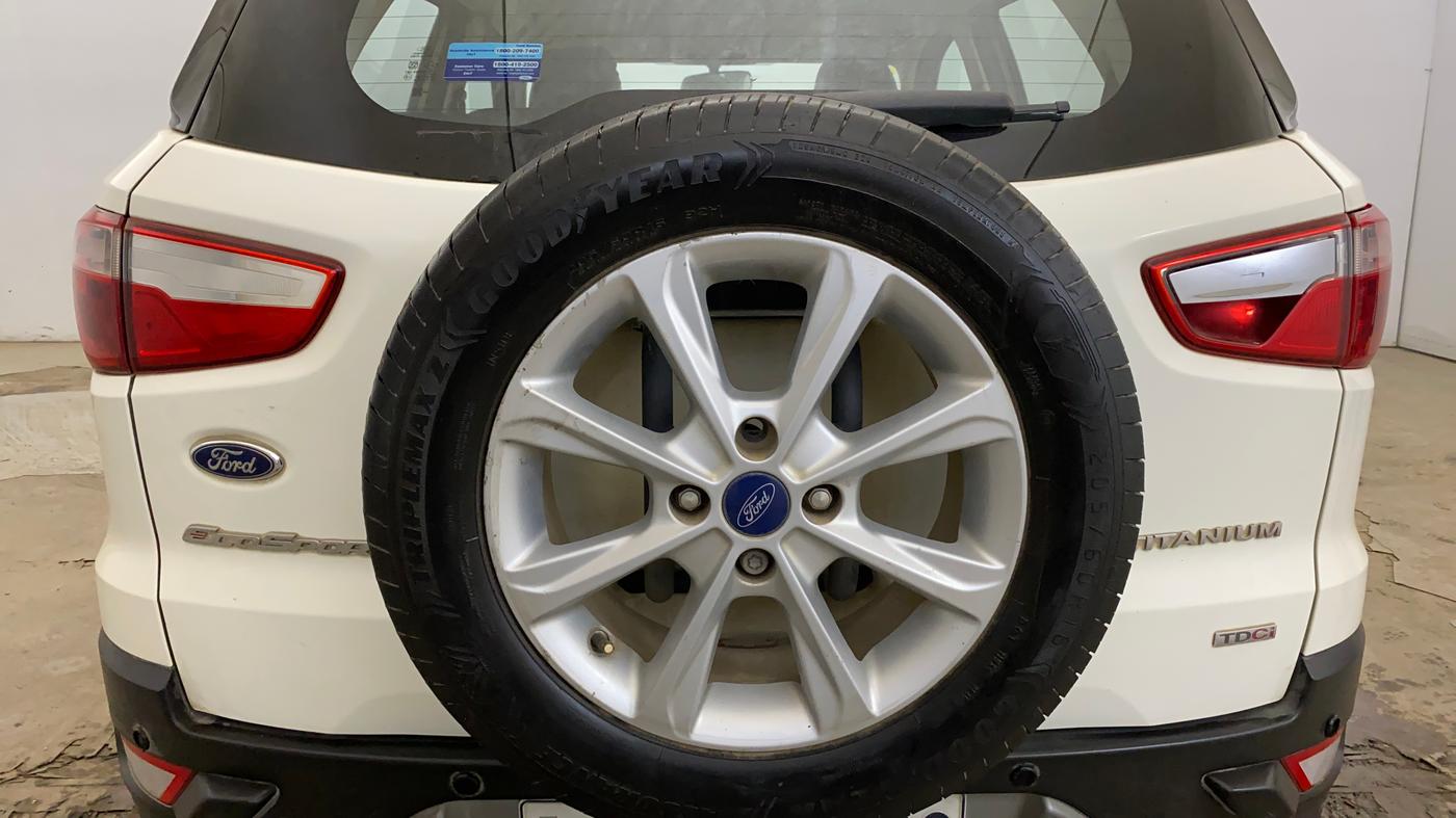 2020 Ford Ecosport TITANIUM 1.5L DIESEL, Diesel, Manual, 1,44,257 km, Spare Tyre