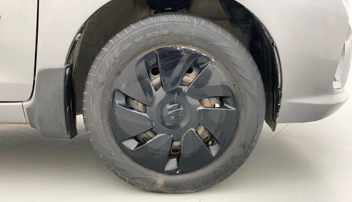 2018 Maruti Celerio ZXI, Petrol, Manual, 39,085 km, Right Front Wheel