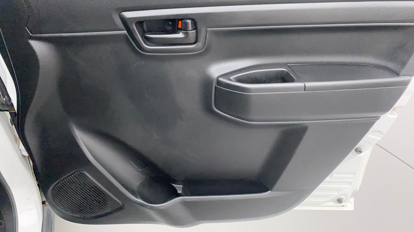 2022 Maruti S PRESSO VXI+, Petrol, Manual, 2,980 km, Driver Side Door Panels Control