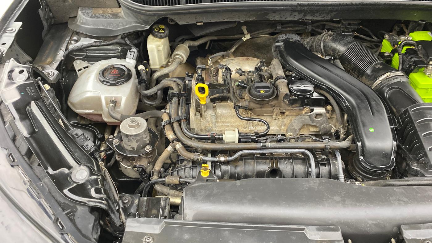 2021 Skoda KUSHAQ STYLE 1.5L TSI DSG, Petrol, Automatic, 87,206 km, Engine View - Right