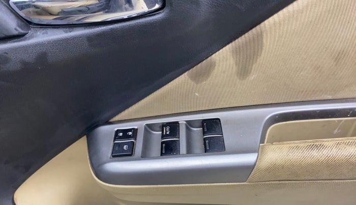 2015 Honda City 1.5L I-VTEC V MT, Petrol, Manual, 83,721 km, Driver Side Door Panels Control