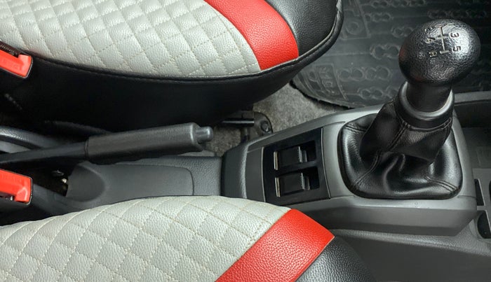2018 Maruti Alto 800 LXI, Petrol, Manual, 44,607 km, Gear Lever
