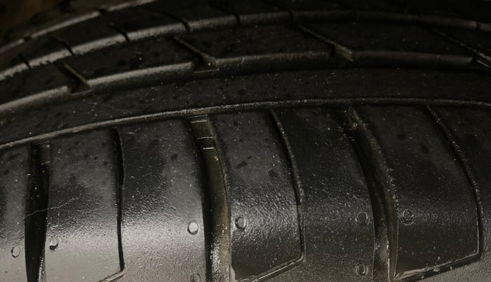 2025 Hyundai Creta 1.5 S (O) MPi iVT, Petrol, Automatic, 3,050 km, Right Front Tyre Tread