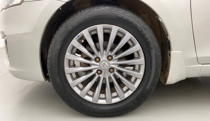 2018 Maruti Ciaz ALPHA DIESEL 1.3, Diesel, Manual, 99,927 km, Left Front Wheel