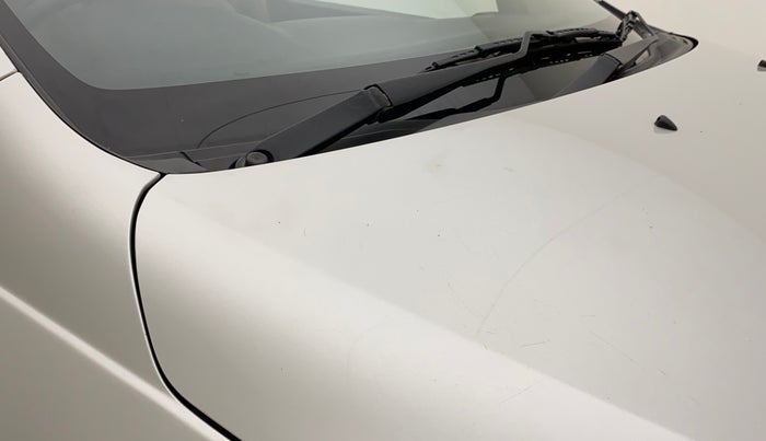 2018 Maruti Ciaz ALPHA DIESEL 1.3, Diesel, Manual, 99,927 km, Bonnet (hood) - Slightly dented