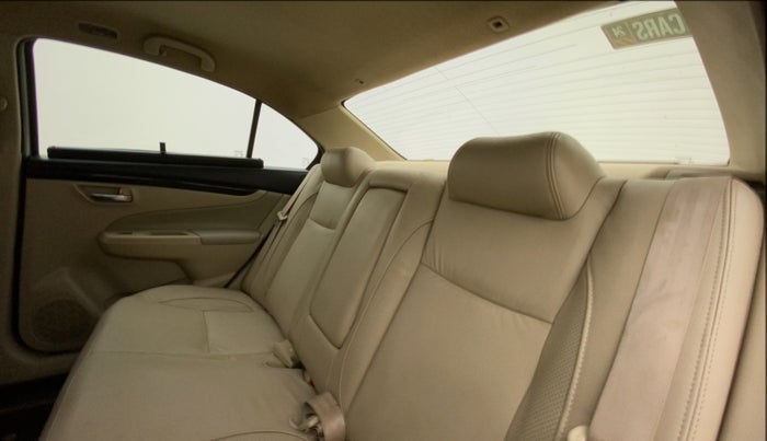 2018 Maruti Ciaz ALPHA DIESEL 1.3, Diesel, Manual, 99,927 km, Right Side Rear Door Cabin