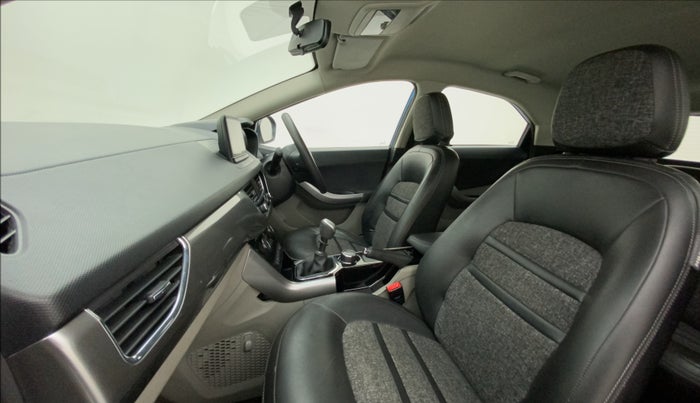 2017 Tata NEXON XZ PLUS DIESEL, Diesel, Manual, 67,820 km, Right Side Front Door Cabin