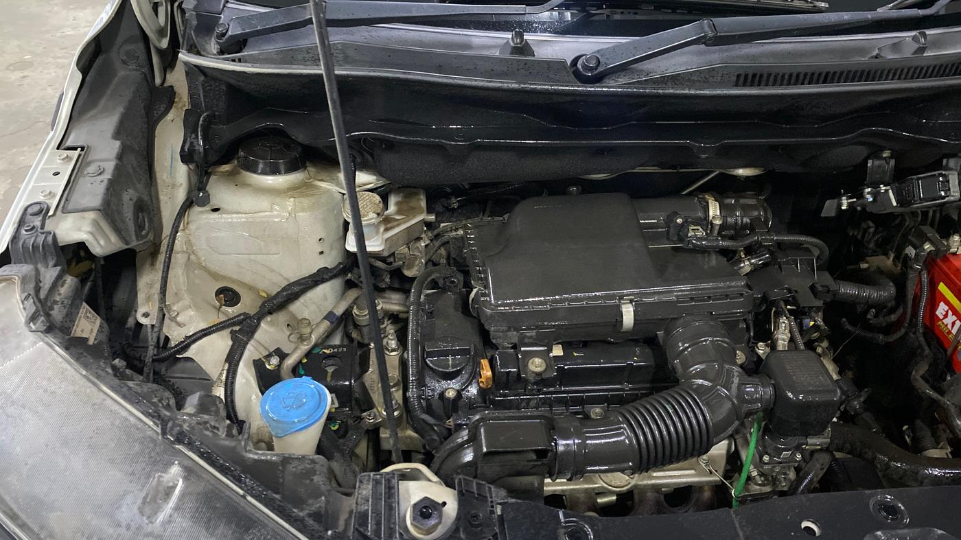 2022 Maruti XL6 ALPHA PLUS AT, Petrol, Automatic, 54,179 km, Engine View - Right