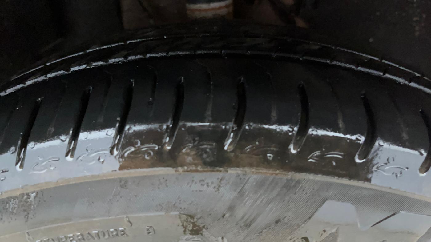 2024 Tata ALTROZ Racer R3, Petrol, Manual, 1,971 km, Right Front Tyre Tread