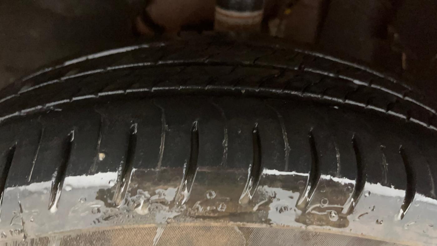 2024 Tata ALTROZ Racer R3, Petrol, Manual, 1,971 km, Left Front Tyre Tread