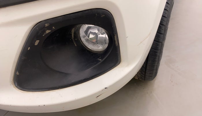 2017 Maruti Alto K10 LXI, Petrol, Manual, 32,278 km, Left fog light - Not working