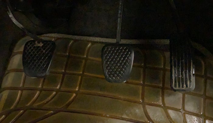 2013 Honda Amaze 1.2L I-VTEC E, Petrol, Manual, Pedals