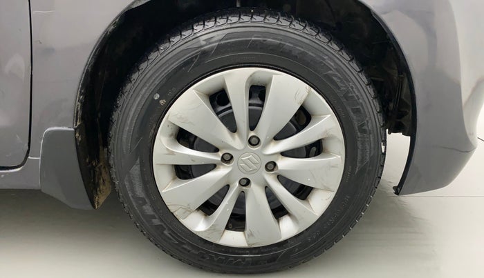 2016 Maruti Baleno DELTA CVT PETROL 1.2, Petrol, Automatic, 50,090 km, Right Front Wheel