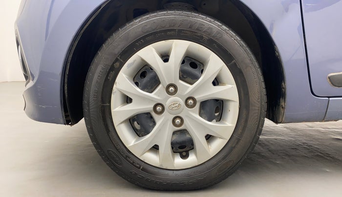 2013 Hyundai Grand i10 SPORTZ 1.2 KAPPA VTVT, Petrol, Manual, 67,397 km, Left Front Wheel