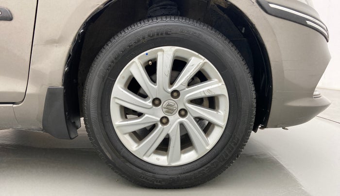 2016 Maruti Swift Dzire ZDI AMT, Diesel, Automatic, 85,948 km, Right Front Wheel