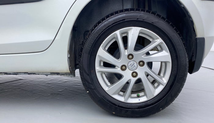2014 Maruti Swift ZXI D, Petrol, Manual, 80,458 km, Left Rear Wheel