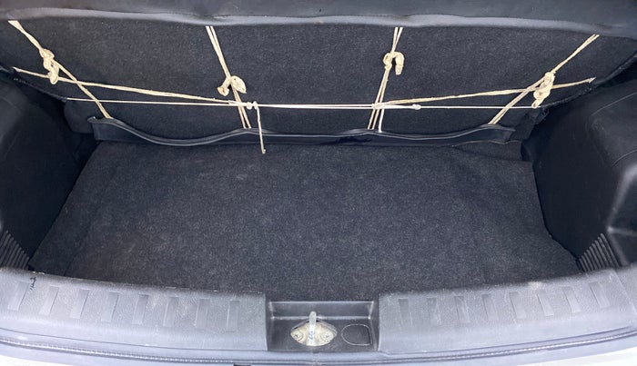 2014 Maruti Swift ZXI D, Petrol, Manual, 80,458 km, Boot Inside