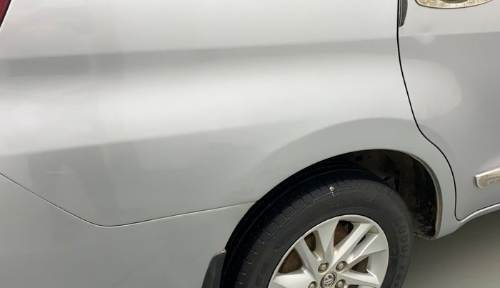 2018 Toyota Innova Crysta 2.4 GX 7 STR, Diesel, Manual, 80,542 km, Right quarter panel - Slightly dented