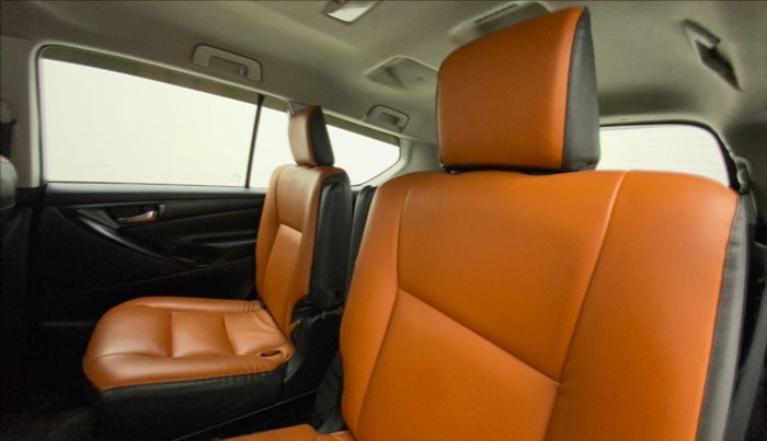 2018 Toyota Innova Crysta 2.4 GX 7 STR, Diesel, Manual, 80,542 km, Right Side Rear Door Cabin