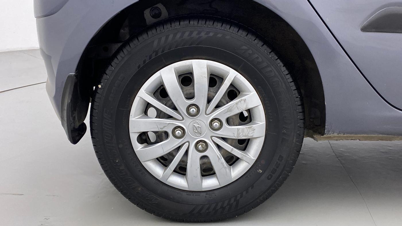 2015 Hyundai i10 SPORTZ 1.1, Petrol, Manual, 50,073 km, Right Rear Wheel