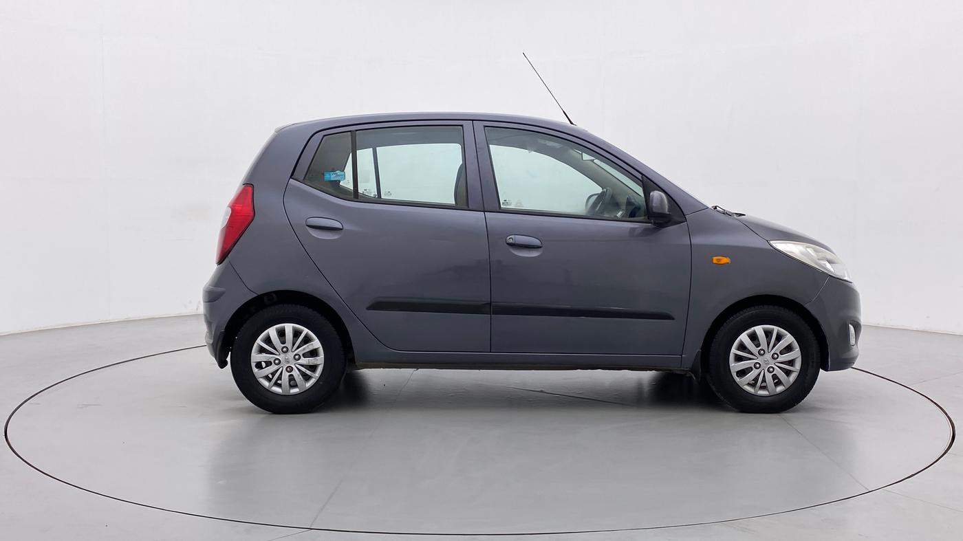 2015 Hyundai i10 SPORTZ 1.1, Petrol, Manual, 50,073 km, Right Side View