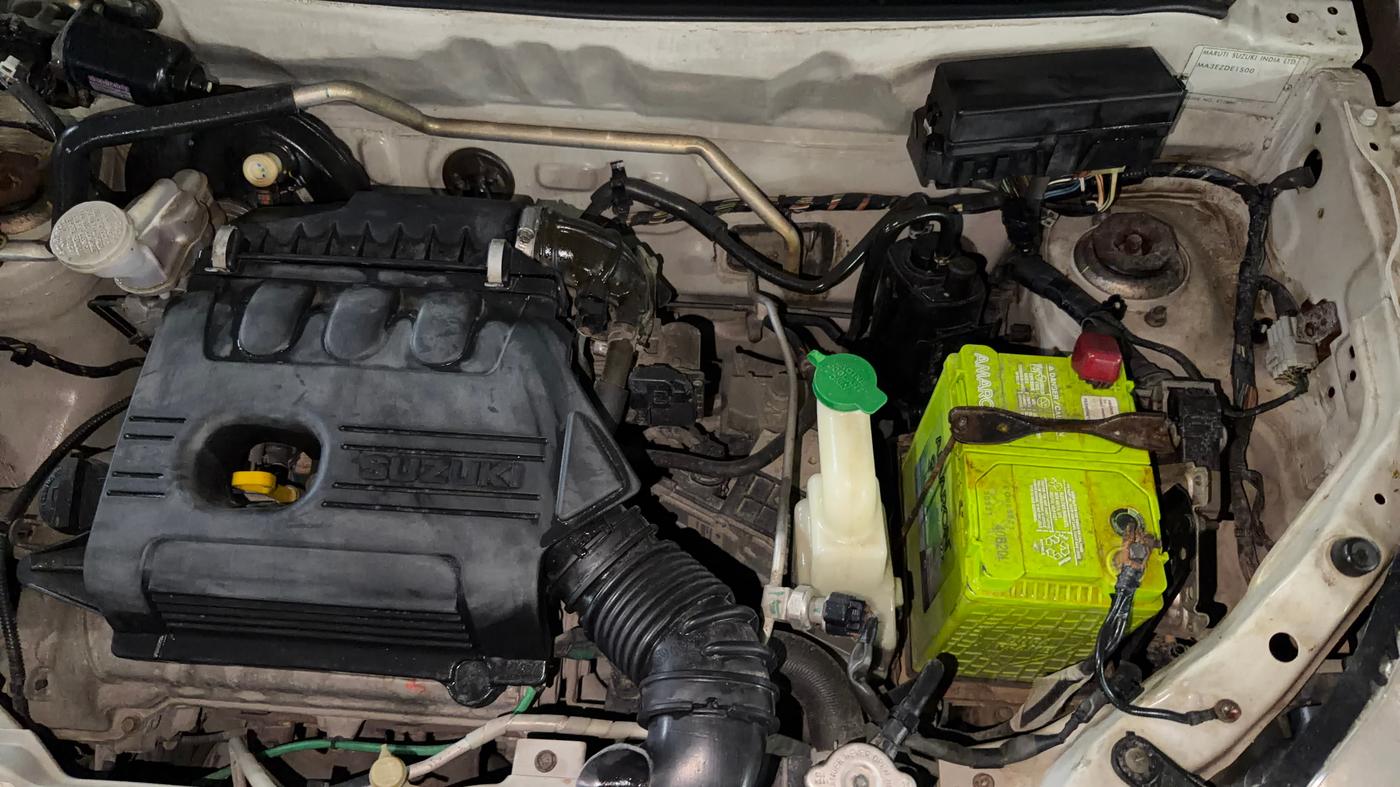 2015 Maruti Alto K10 VXI AMT, Petrol, Automatic, 21,676 km, Engine View - Left