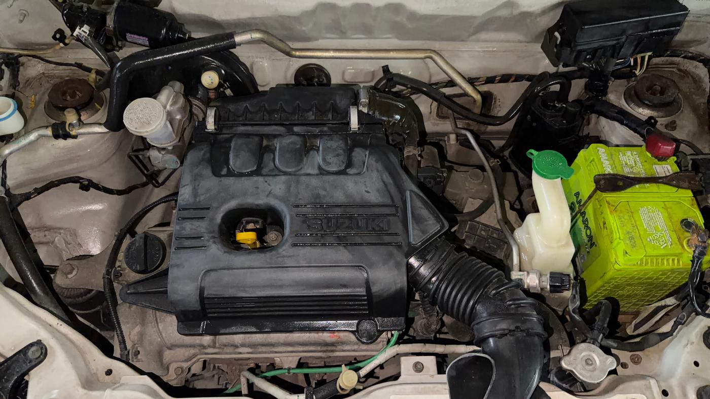 2015 Maruti Alto K10 VXI AMT, Petrol, Automatic, 21,676 km, Engine View