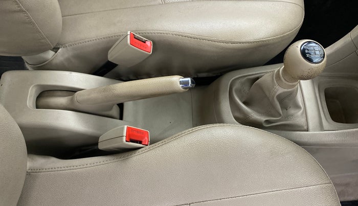 2014 Maruti Swift Dzire VXI, Petrol, Manual, 33,216 km, Gear Lever