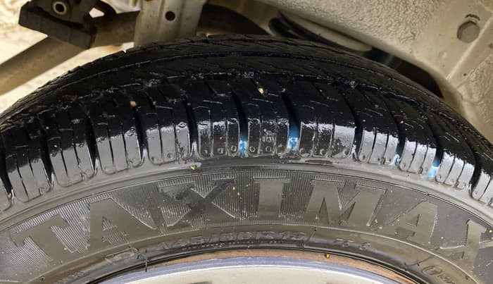 2016 Maruti Alto K10 VXI, Petrol, Manual, 69,808 km, Right Rear Tyre Tread