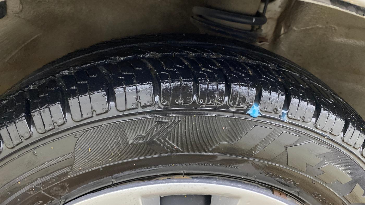 2016 Maruti Alto K10 VXI, Petrol, Manual, 69,808 km, Left Front Tyre Tread