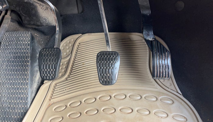 2021 Tata ALTROZ XM PLUS PETROL, Petrol, Manual, 75,337 km, Pedals