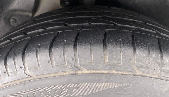 2018 Hyundai Creta 1.6 VTVT SX AUTO, Petrol, Automatic, 26,571 km, Right Rear Tyre Tread