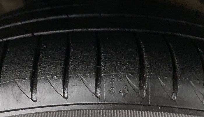 2019 Honda WR-V 1.2 i-VTEC VX MT, CNG, Manual, 28,582 km, Right Rear Tyre Tread