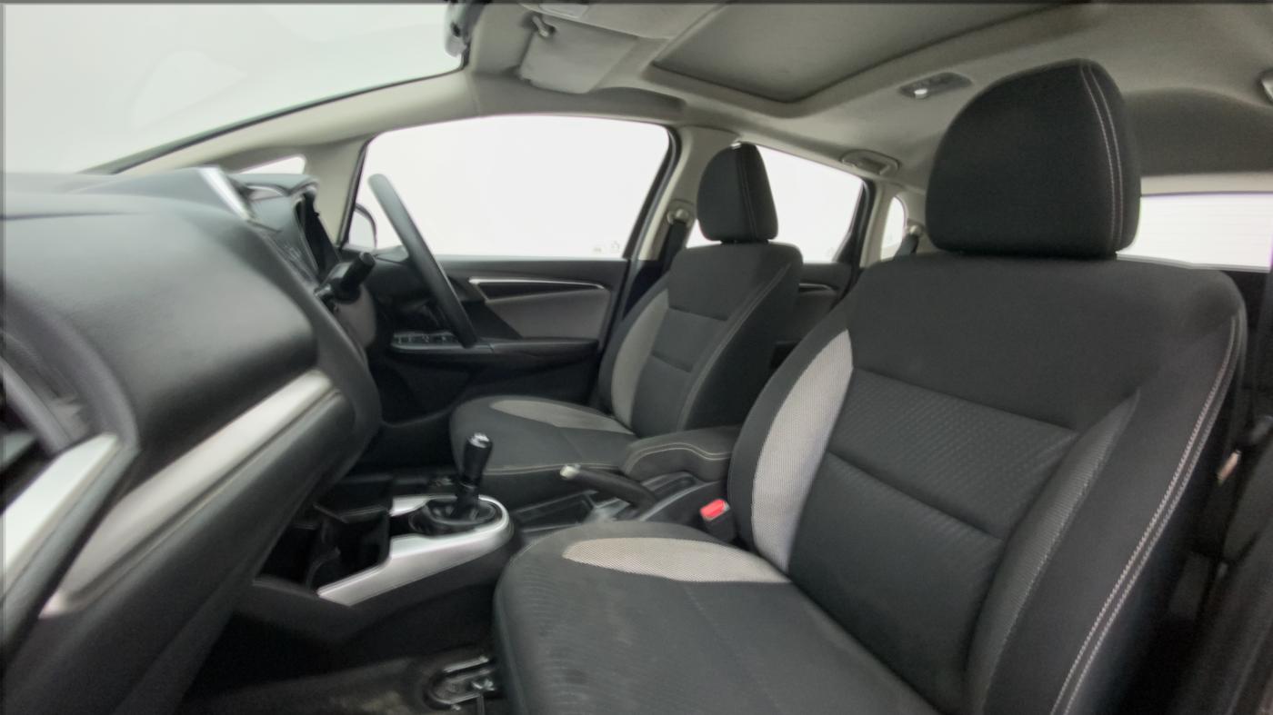 2019 Honda WR-V 1.2 i-VTEC VX MT, CNG, Manual, 28,582 km, Right Side Front Door Cabin