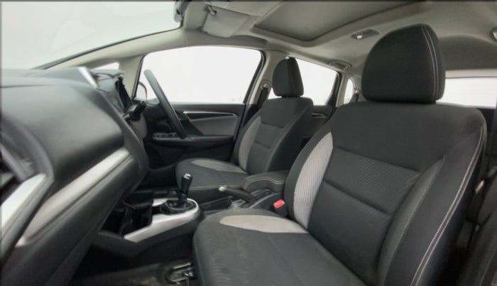 2019 Honda WR-V 1.2 i-VTEC VX MT, CNG, Manual, 28,582 km, Right Side Front Door Cabin