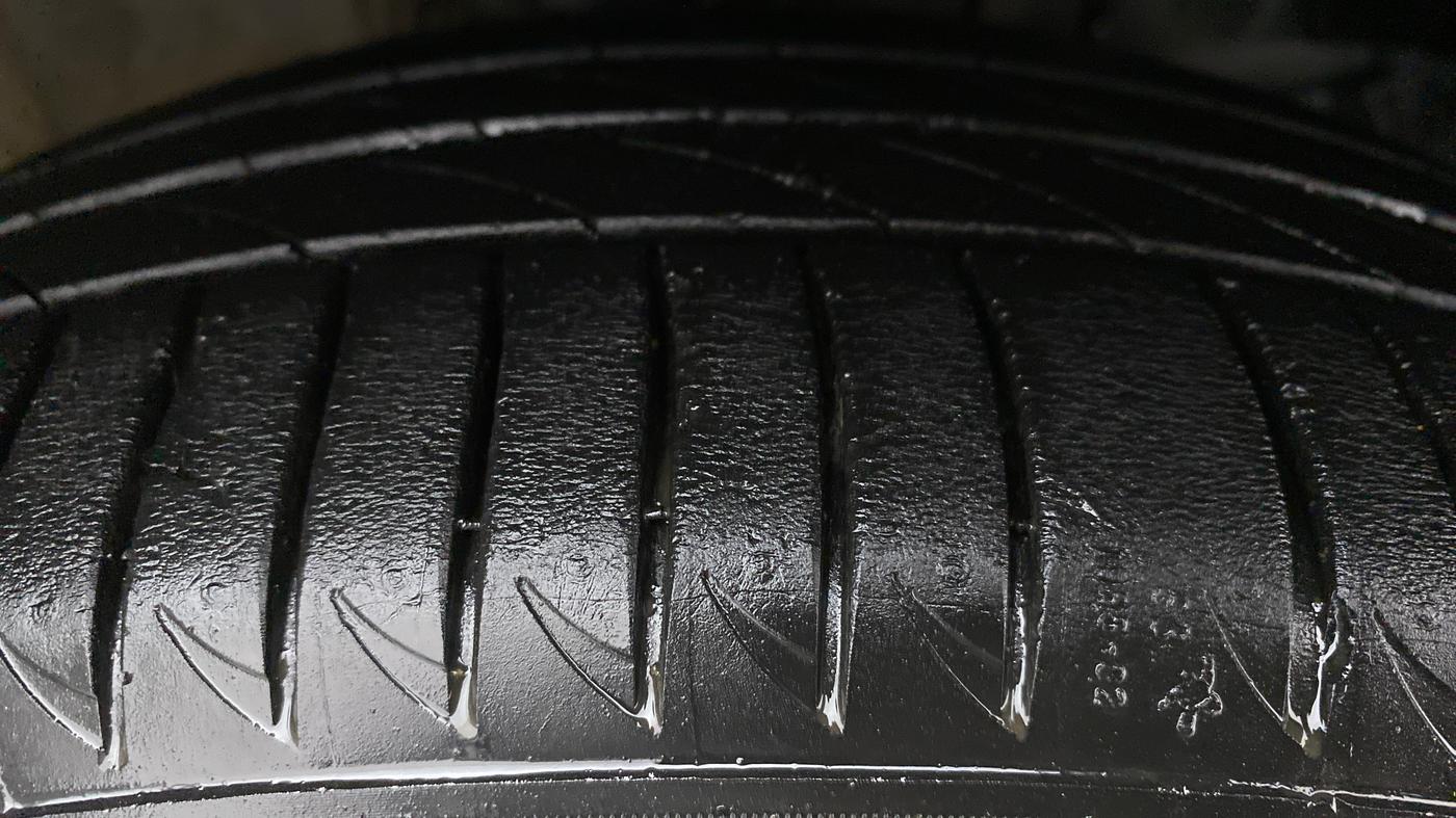 2019 Honda WR-V 1.2 i-VTEC VX MT, CNG, Manual, 28,582 km, Right Front Tyre Tread