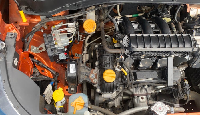 2023 Tata PUNCH CREATIVE  1.2 RTN DUAL TONE, Petrol, Manual, 40,258 km, Engine View - Right