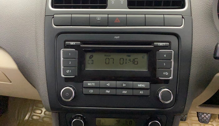 2011 Volkswagen Vento HIGHLINE 1.6 MPI, Petrol, Manual, 58,404 km, Infotainment System