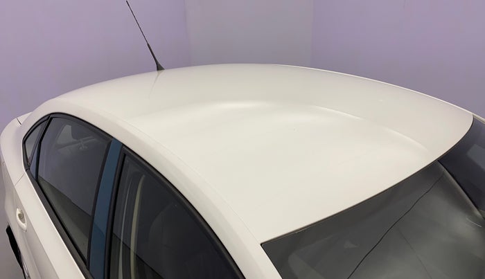 2011 Volkswagen Vento HIGHLINE 1.6 MPI, Petrol, Manual, 58,404 km, Roof